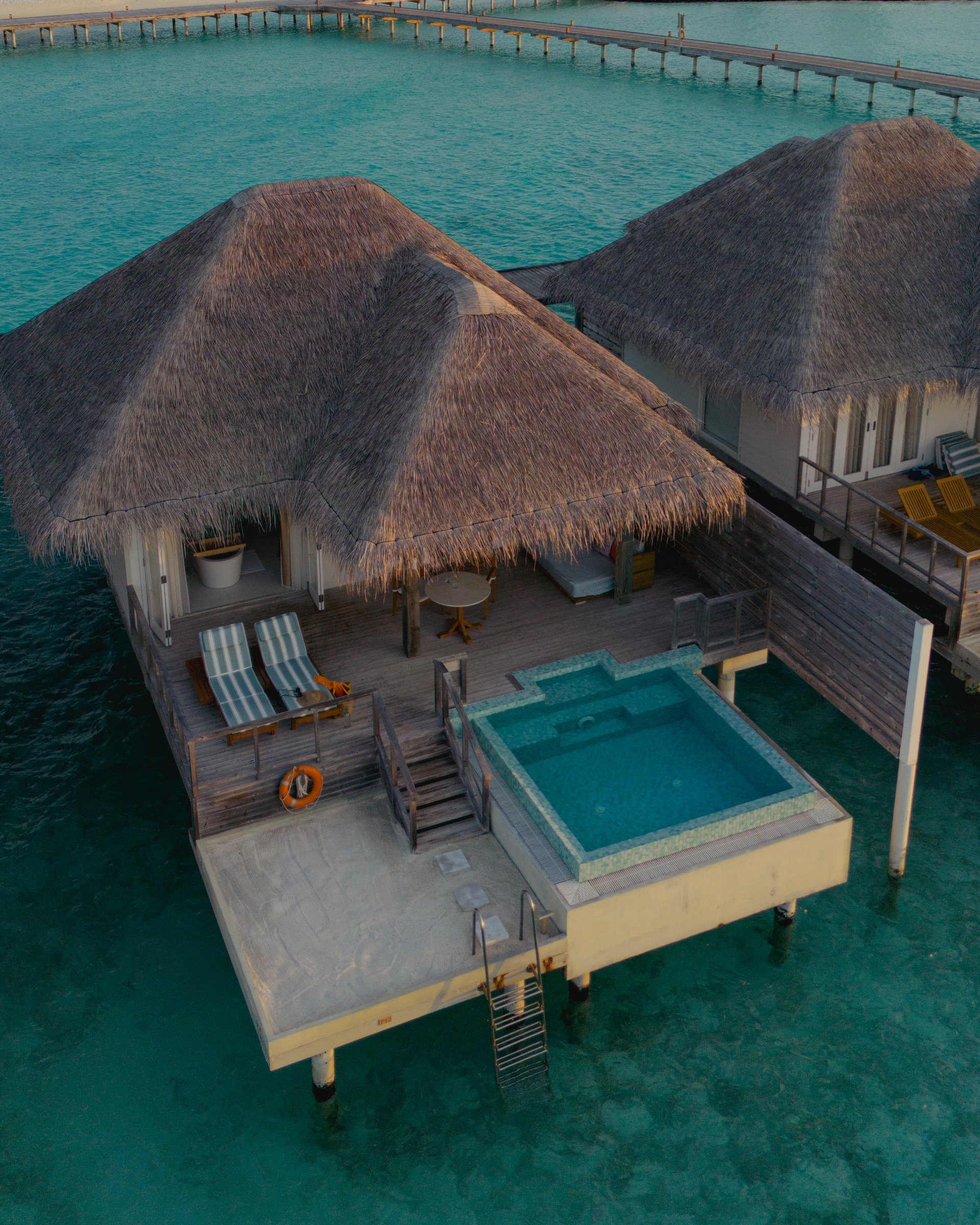 Dolphin Ocean Villa with Pool